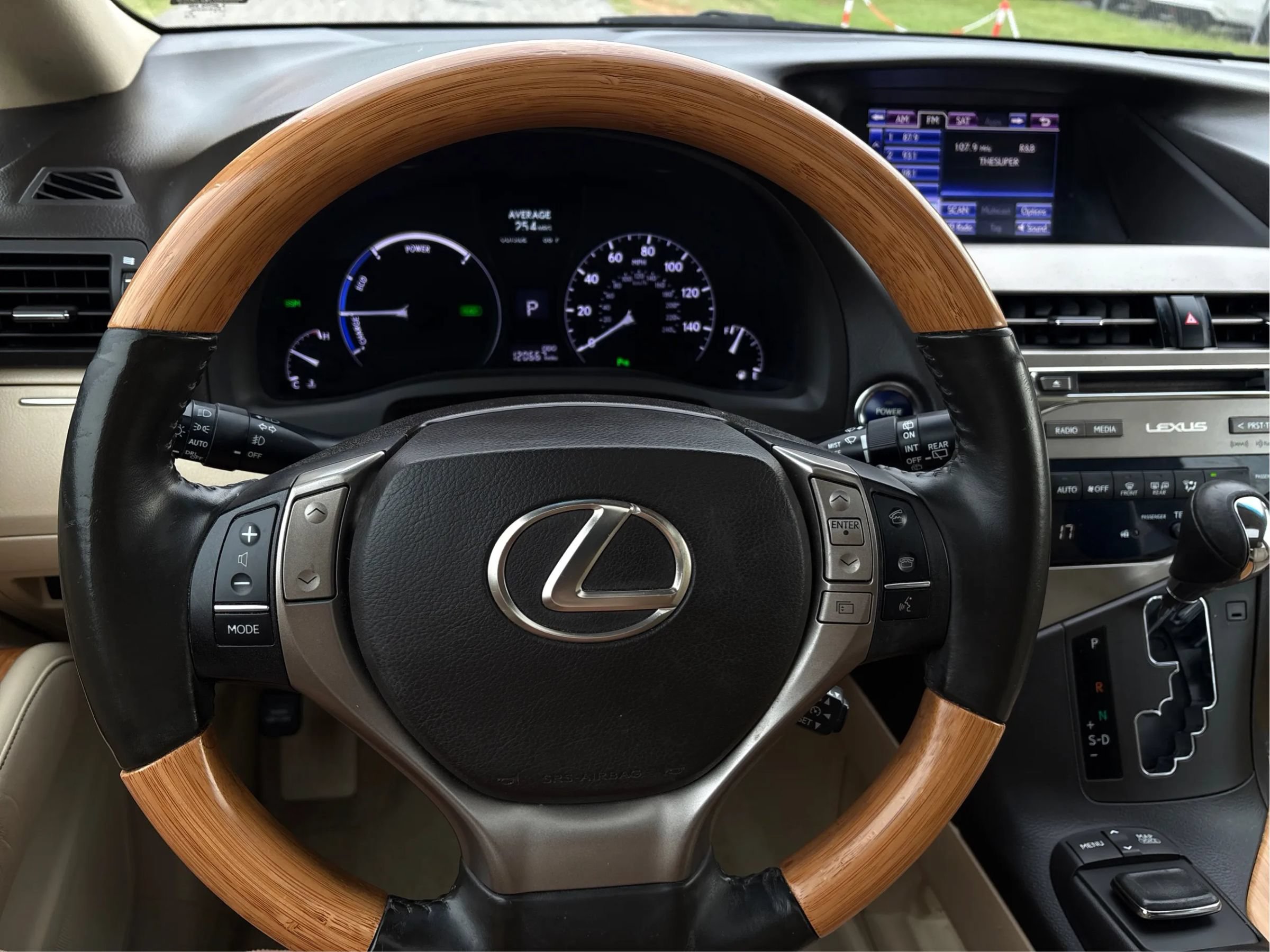 Used 2015 Lexus RX 450h FWD image 37