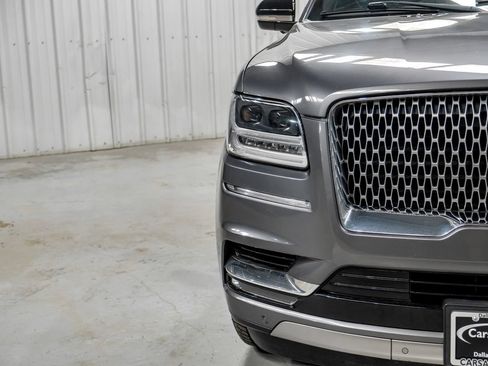 Used 2021 Lincoln Navigator L Reserve w/ Luxury Package AWD/4WD image 50