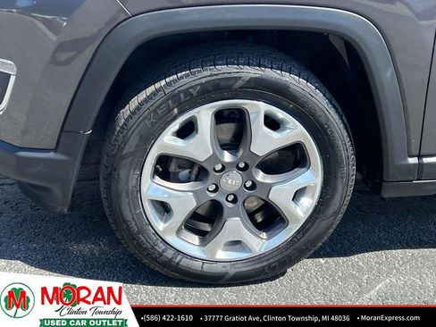 Used 2021 Jeep Compass Limited w/ Sun and Sound Group image 9