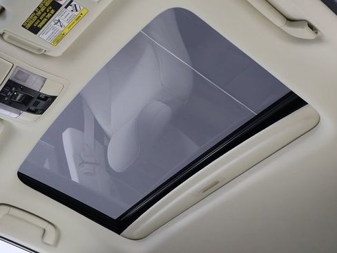 Used 2023 Lexus GX 460 Premium w/ Premium Plus Package image 17