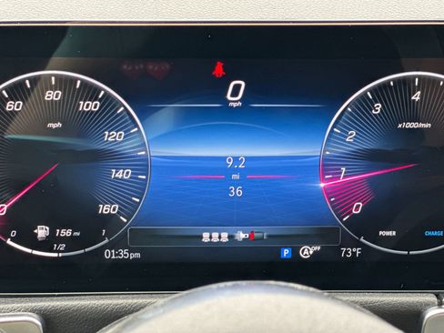 New 2025 Mercedes-Benz GLB 250 4MATIC image 28