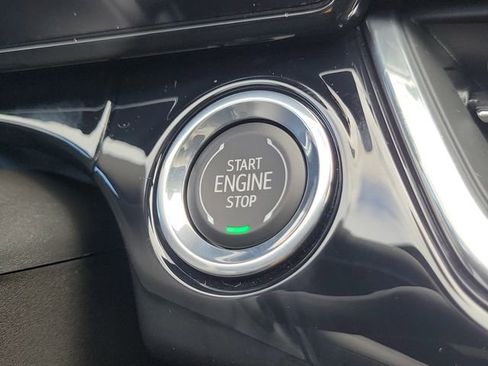 New 2026 Chevrolet Trax RS w/ Sunroof Package image 27