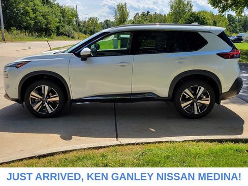 Certified 2023 Nissan Rogue SL w/ SL Premium Package AWD/4WD image 6