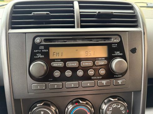 Used 2005 Honda Element EX image 17