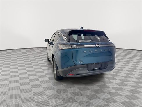 Certified 2025 Nissan Murano SL image 9