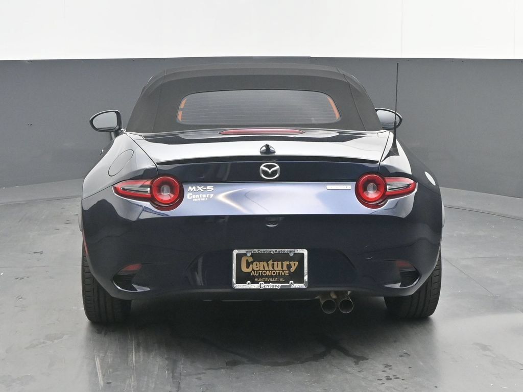 Used 2025 MAZDA MX-5 Miata Club RWD image 6