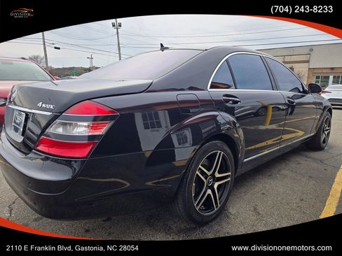 Used 2009 Mercedes-Benz S 550 4MATIC image 4
