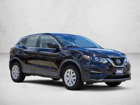 Used 2020 Nissan Rogue Sport S FWD image 3