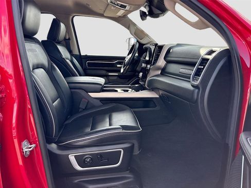 Used 2021 RAM 1500 Laramie image 33