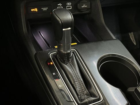 Used 2022 Honda Civic Touring image 17