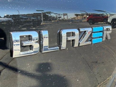 New 2026 Chevrolet Blazer EV LT image 19