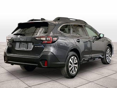 Used 2022 Subaru Outback Premium AWD/4WD image 11