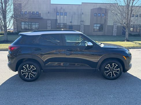 Used 2021 Chevrolet TrailBlazer ACTIV w/ Convenience Package image 5