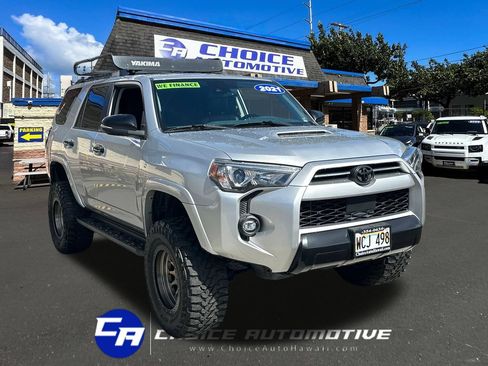 Used 2021 Toyota 4Runner Venture AWD/4WD image 9