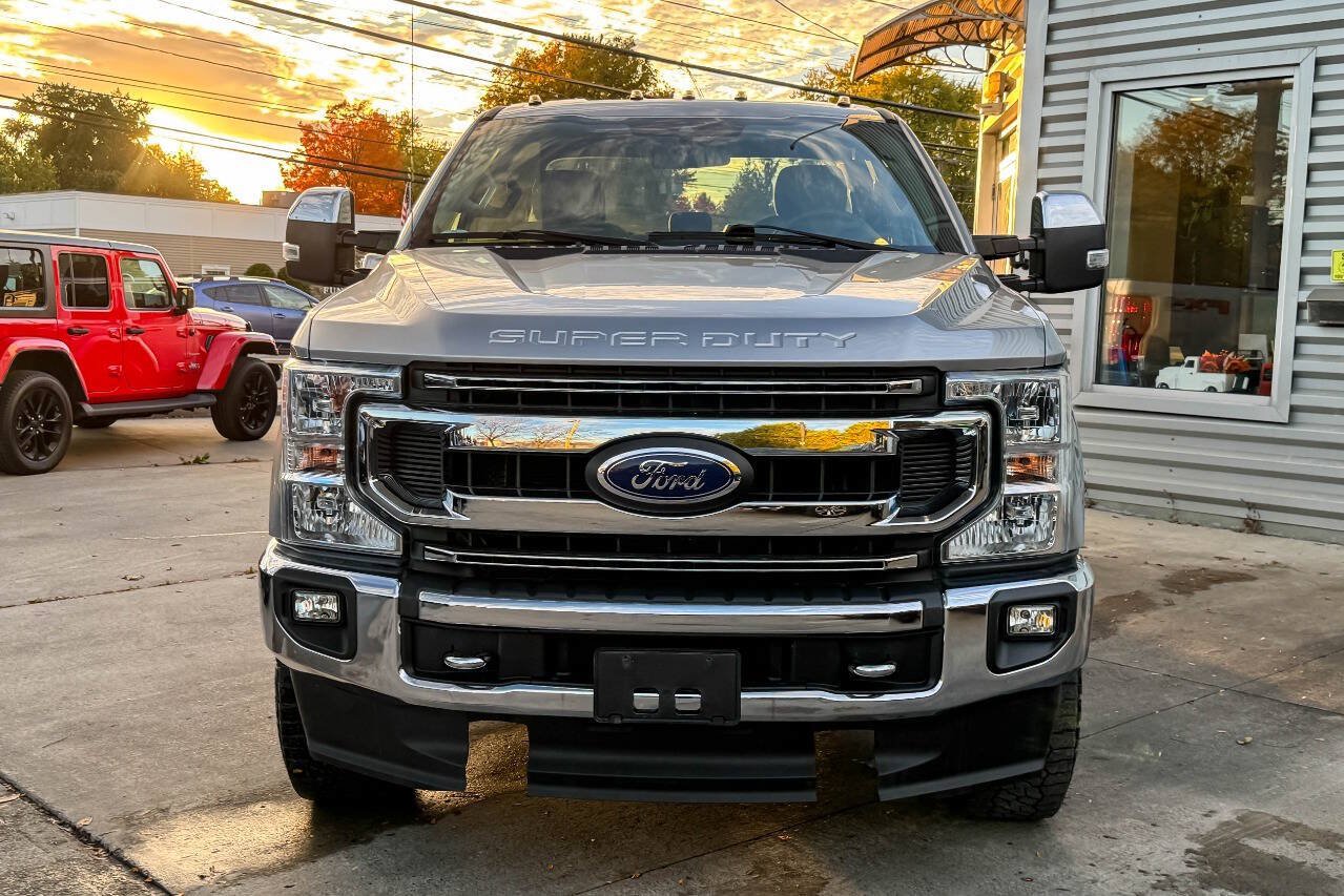 Used 2020 Ford F350 XLT w/ XLT Premium Package AWD/4WD image 8
