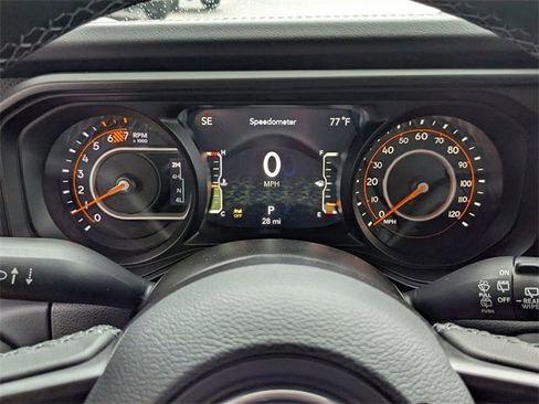 New 2025 Jeep Wrangler Unlimited Rubicon image 18