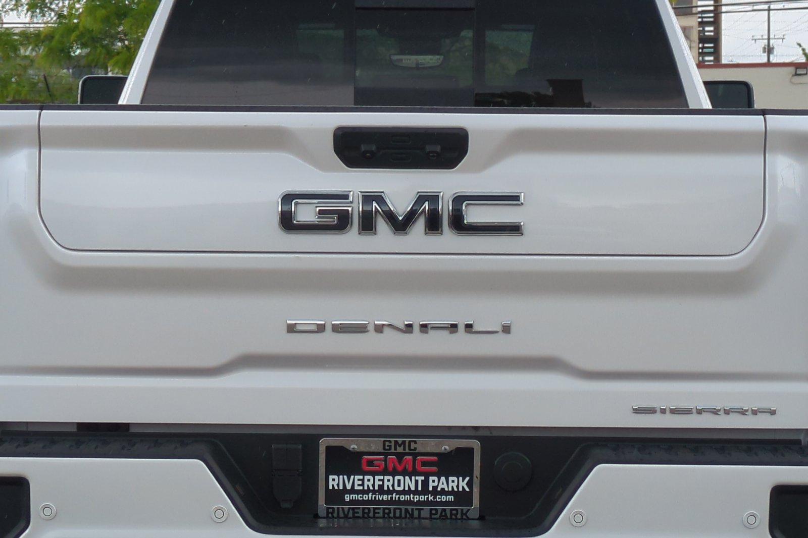 Used 2025 GMC Sierra 2500 Denali Ultimate AWD/4WD image 47