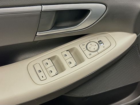 Used 2024 Hyundai Sonata SEL FWD image 15