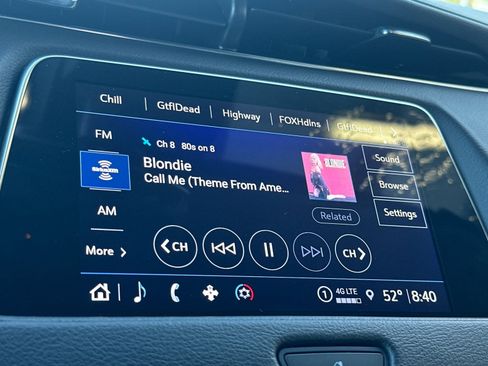 Used 2023 Cadillac XT4 Premium Luxury image 18