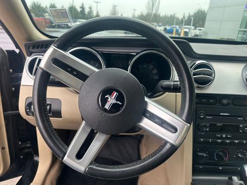 Used 2007 Ford Mustang Deluxe image 14