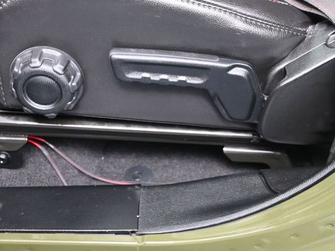 Used 2021 Jeep Gladiator Rubicon image 11