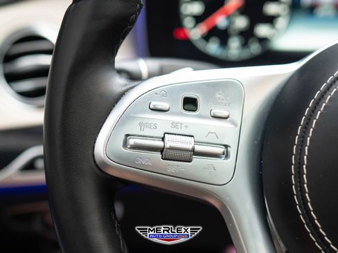 Used 2018 Mercedes-Benz S 560 Sedan image 24