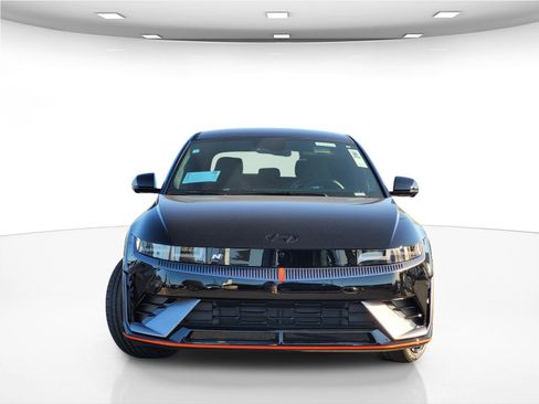 New 2025 Hyundai Ioniq 5 N image 2