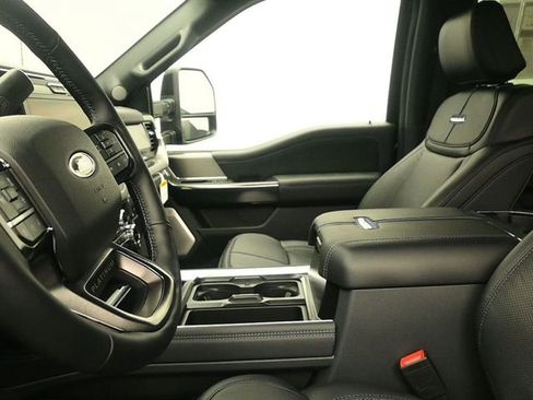 New 2026 Ford F350 Platinum w/ FX4 Off-Road Package image 18