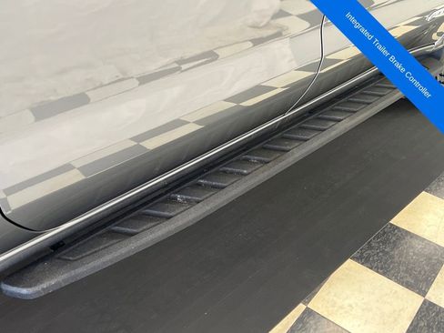 Used 2022 GMC Sierra 1500 AT4 w/ AT4 Premium Package image 16