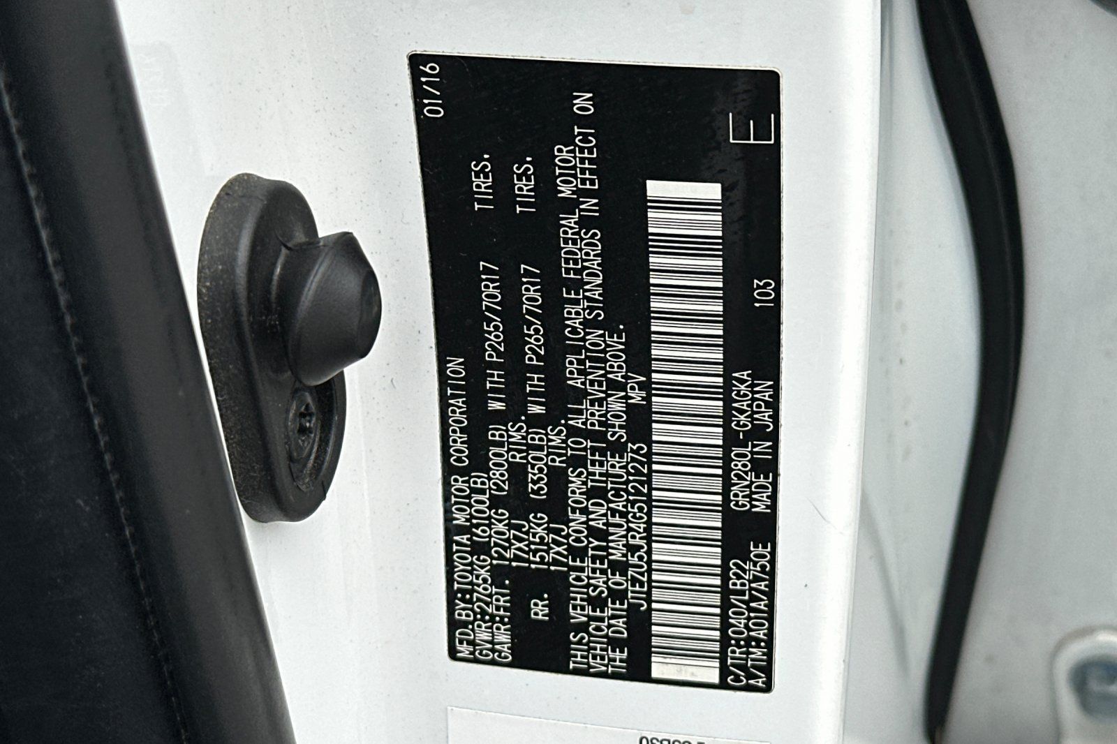 Used 2016 Toyota 4Runner SR5 Premium RWD image 35