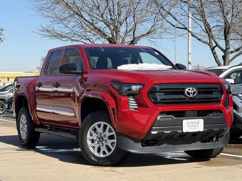 Certified 2024 Toyota Tacoma SR image 2