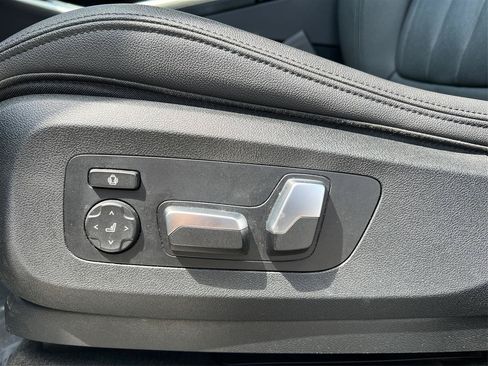 Used 2020 BMW X5 xDrive40i w/ Premium Package AWD/4WD image 32