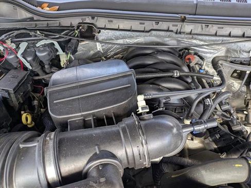 Used 2020 Ford F250 Lariat w/ Tremor Off-Road Package image 22