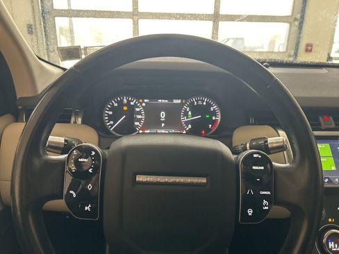 Used 2020 Land Rover Discovery Sport S image 11