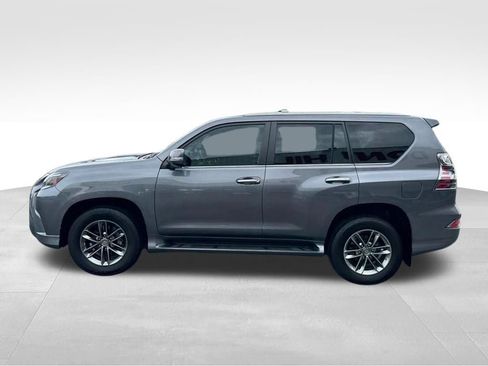 Used 2022 Lexus GX 460 Premium w/ Premium Package AWD/4WD image 2
