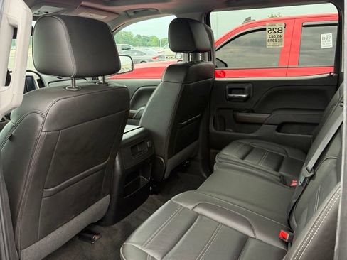 Used 2018 GMC Sierra 1500 Denali w/ Denali Ultimate Package AWD/4WD image 10