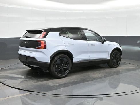 New 2026 Volvo EX30 Cross Country Ultra w/ Protection Package Premier image 4
