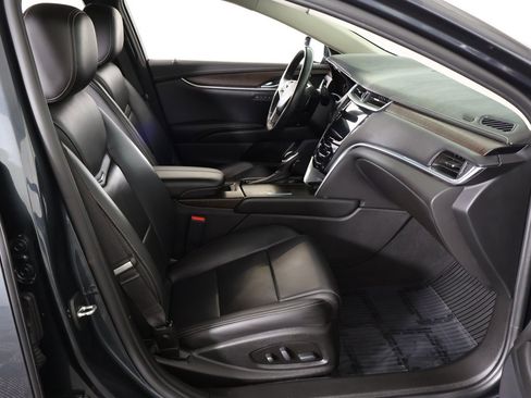 Used 2018 Cadillac XTS Luxury w/ Driver Awareness Package image 34