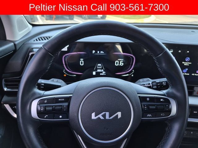 Used 2024 Kia Sportage EX FWD image 26