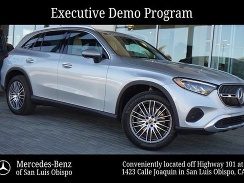 Used 2026 Mercedes-Benz GLC 300 image 1