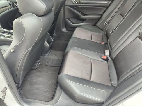 Used 2019 Honda Accord Sport image 29