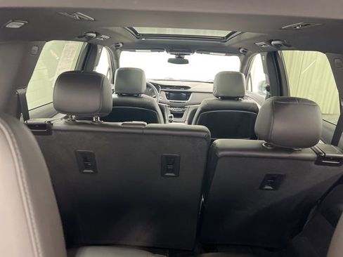 Used 2023 Cadillac XT6 Luxury image 10