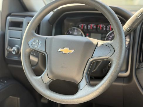Used 2017 Chevrolet Silverado 1500 W/T AWD/4WD image 29