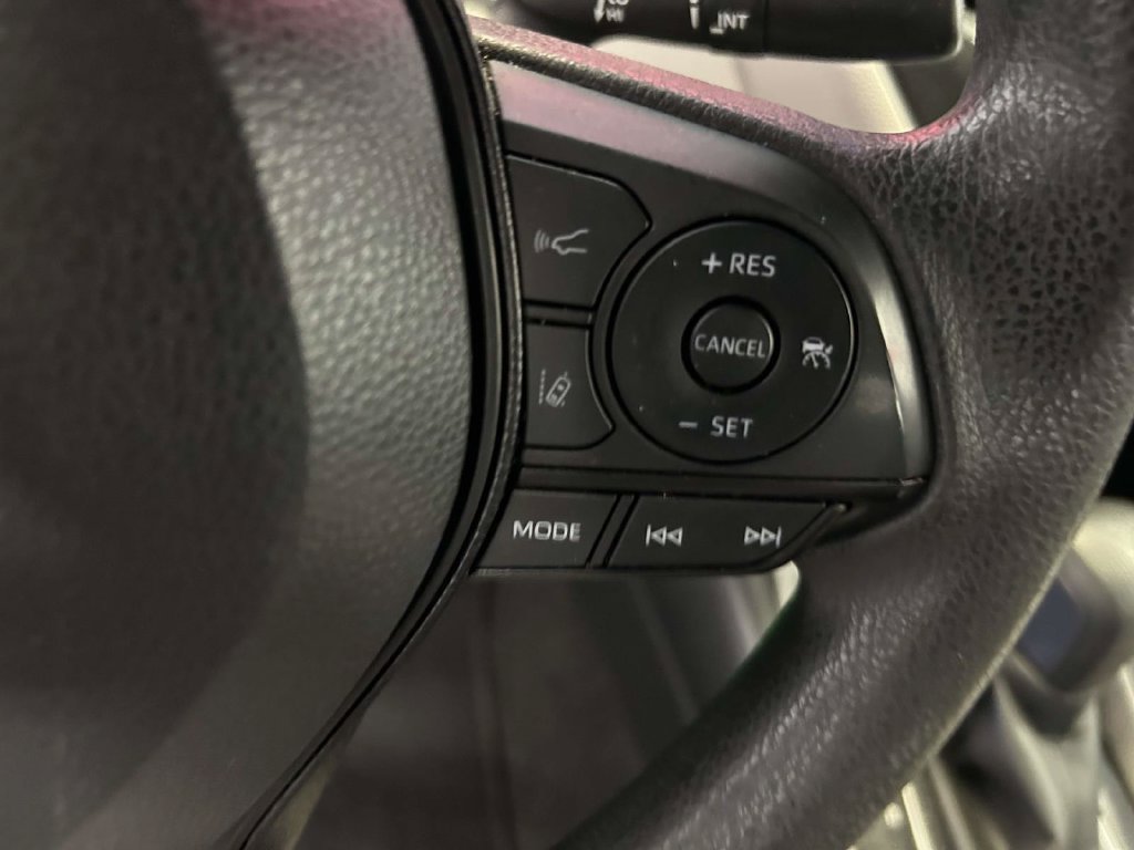 Certified 2020 Toyota Corolla LE FWD image 20