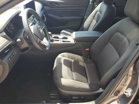 New 2026 Nissan Altima 2.5 SV w/ SV Special Edition Package FWD image 10