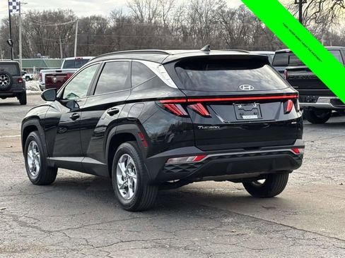 Used 2023 Hyundai Tucson SEL image 2