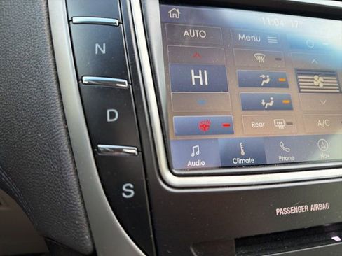 Used 2019 Lincoln Nautilus Reserve image 34