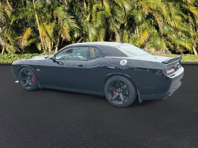 Used 2018 Dodge Challenger SRT w/ Technology Group RWD image 7