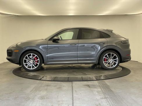 Certified 2023 Porsche Cayenne GTS image 2