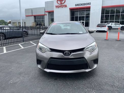 Used 2014 Toyota Corolla LE FWD image 3